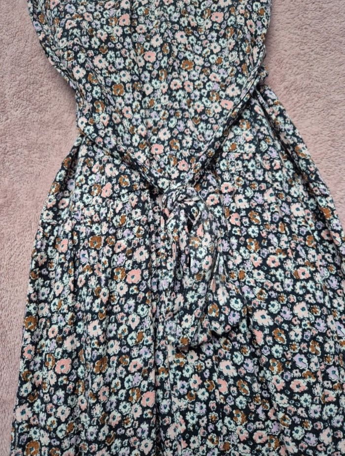 Robe à fleurs - photo numéro 3