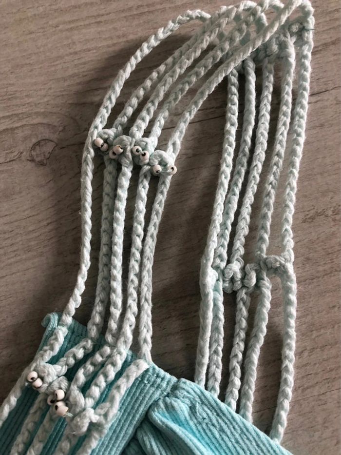 BB-Top à bretelles fantaisie (crochet, perles et breloques) T 38/40 - photo numéro 5