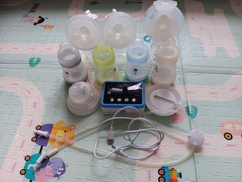 Tire lait et stérilisateur en très bonne état