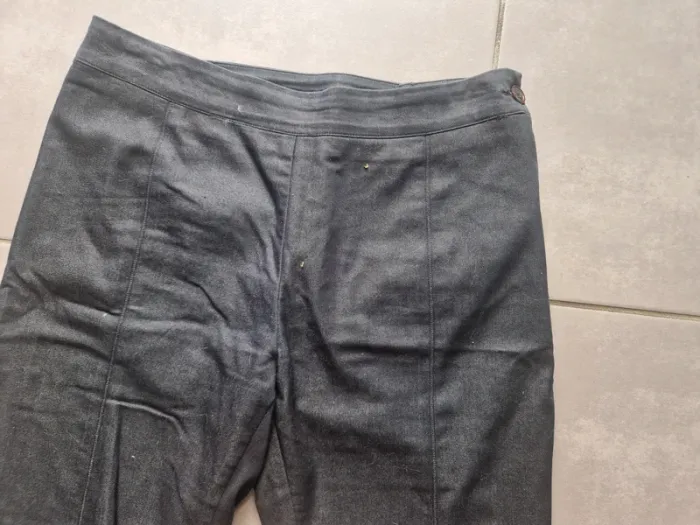 Pantalon noir léger - photo numéro 2