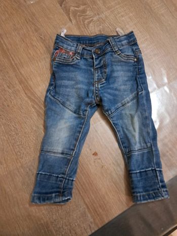 Pantalon en jean serré 9 mois