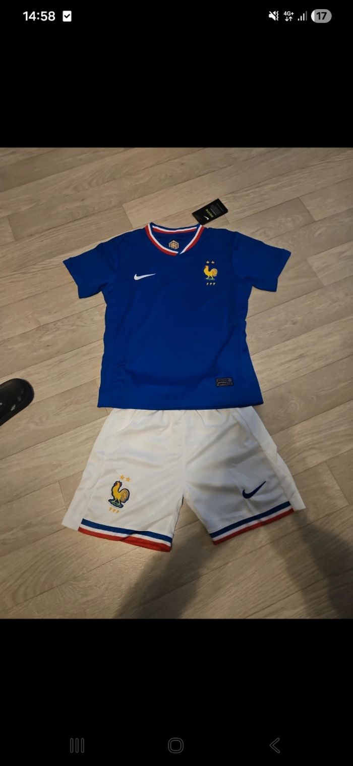 Ensemble foot équipe de france