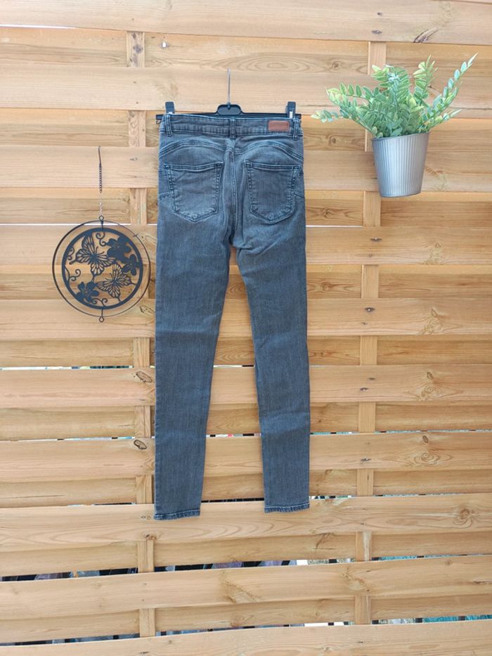 Skinny taille 34 - photo numéro 3