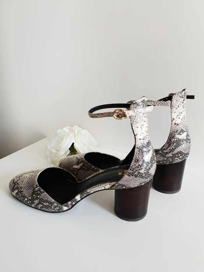 Sandales / chaussures imprimées léopard - photo numéro 2