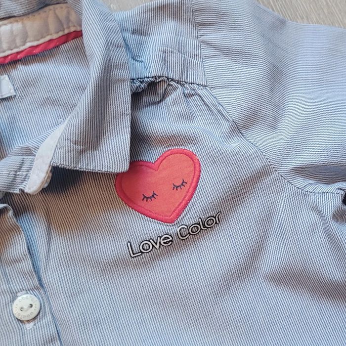 Chemise blanche rayé bleu. Fille 18 mois. Marque Obaibi - photo numéro 2