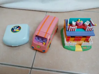 Lot boîtes polly pocket