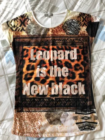 Thee shirt léopard