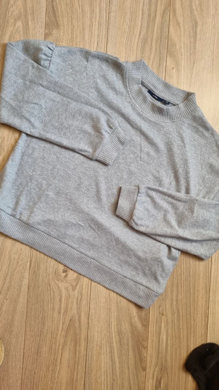 Pull tout doux léger Kiabi gris M mais plus 40 42 neuf - photo numéro 3