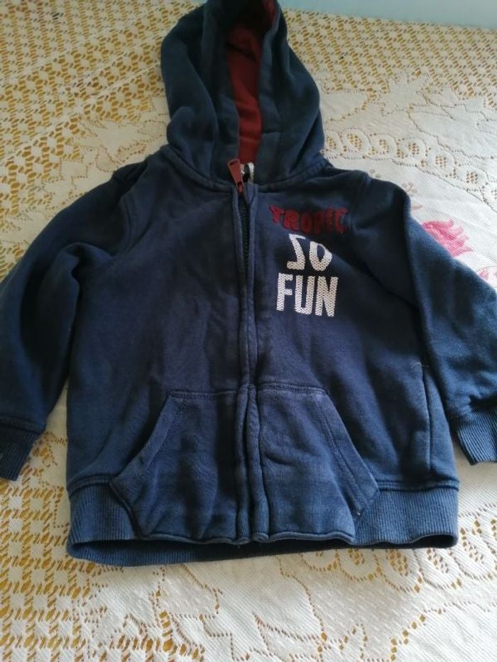 Lot de vêtements garçon 2 ans