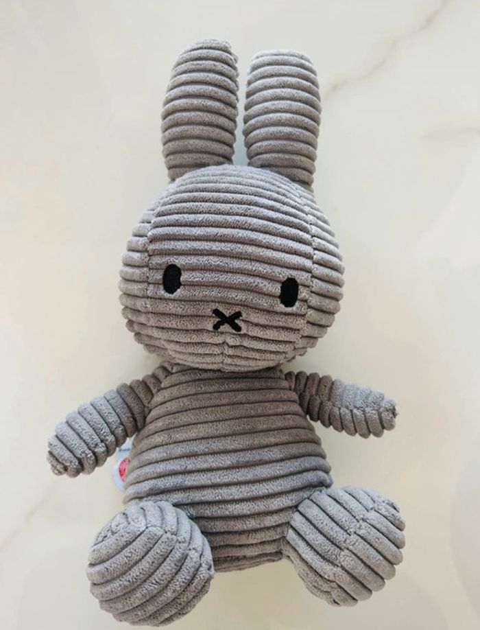 Nijntje miffy peluche grise 24 cm 🧸