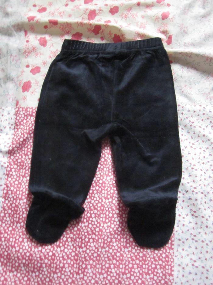 Pyjama velours 2 pièces Mickey 9 mois - photo numéro 6