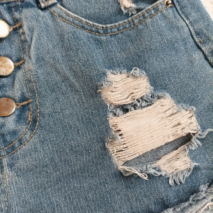 Short jean court taille 34 - photo numéro 4