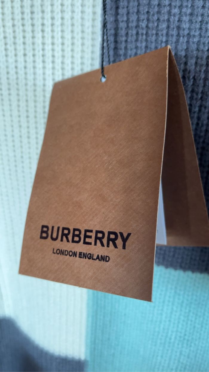 Pull Burberry - photo numéro 2