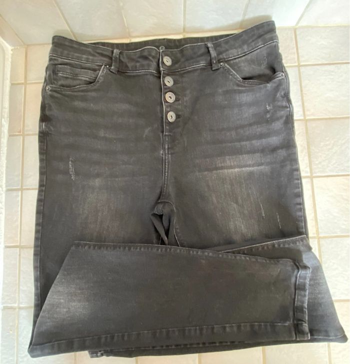 Jeans noir imitation usures Yessica C&A 42/44 - photo numéro 3