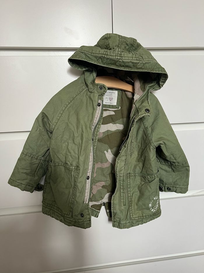 Veste pour enfants Zara taille : 12/18 mois - photo numéro 2