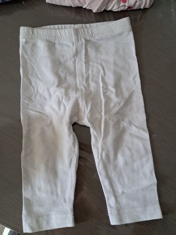 Simple legging bebe taille 6 mois