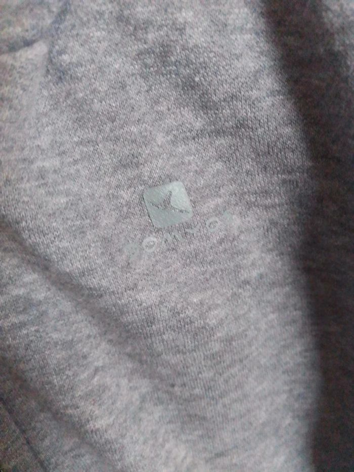 Sweat zippé fille 10 ans - photo numéro 3