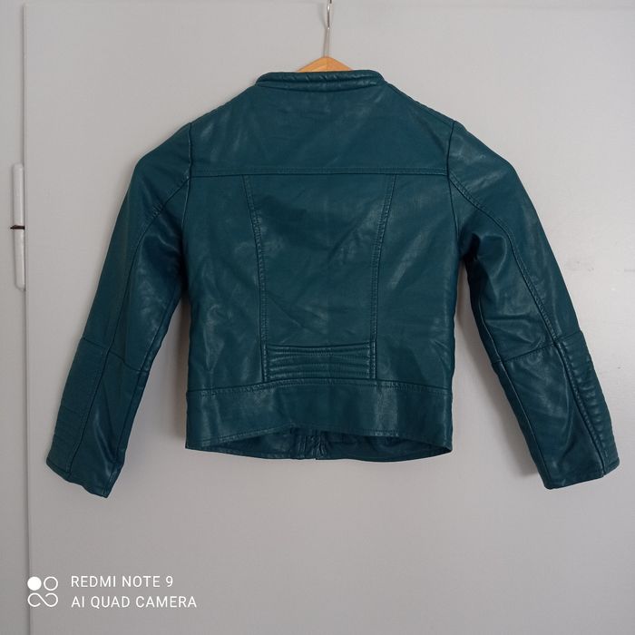 Veste verte en simili 8ans - photo numéro 5