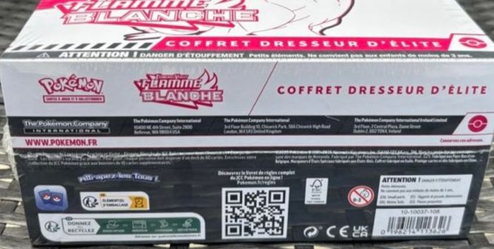 ETB coffret Pokémon Flamme blanche neuf - photo numéro 2