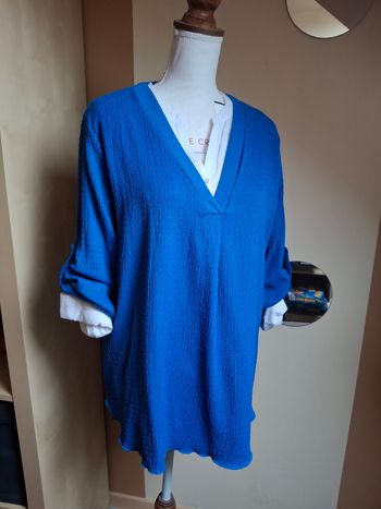 Tunique bleu roi gaufrée neuve 