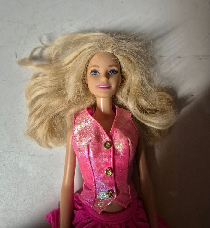 Poupée barbie vintage mattel 2010 - photo numéro 2