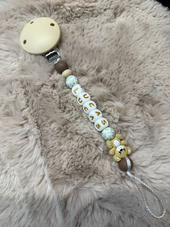 Attache tétine ourson