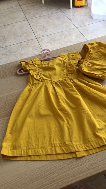 Robe et culotte neuve moutarde Kiabi