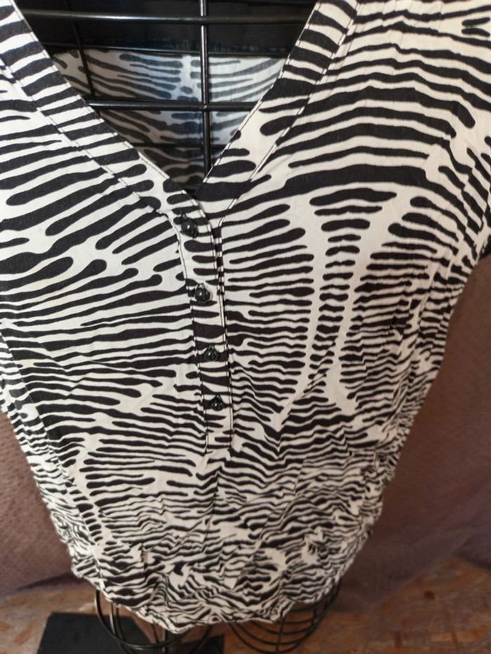 T-shirt zébrée taille xxl+ - photo numéro 2