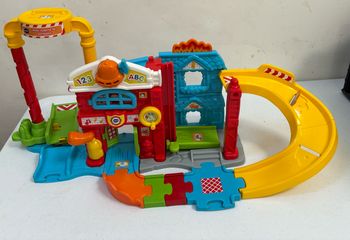 Caserne tut tut bolide