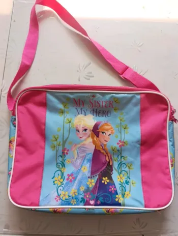 Cartable maternelle Reine des Neiges a bandoulière 30x42 cm