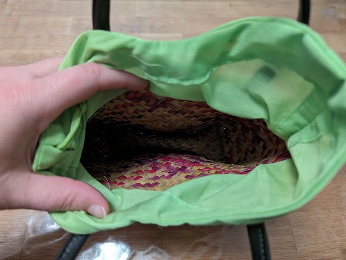 Panier en osier pour petite fille
Très bon état - photo numéro 5