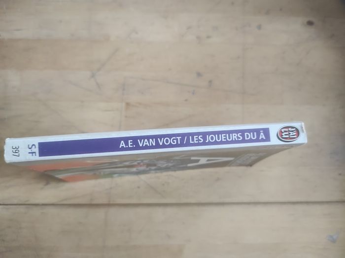 Les joueurs du A A.E. Van Vogt J'ai Lu SF 1995 - photo numéro 2