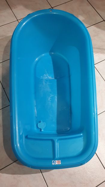 Baignoire bébé bleu