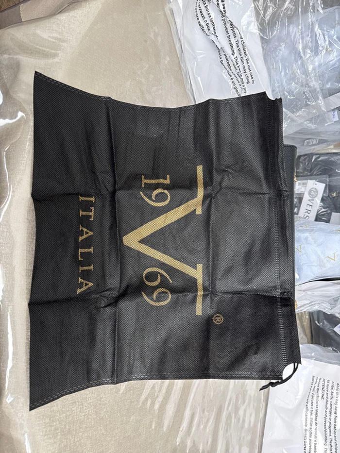 Sac à main Versace - photo numéro 12