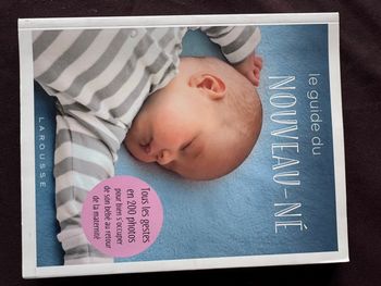 Livre bébé : Le guide du nouveau né