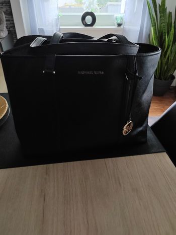 Sac Michael Kors noir