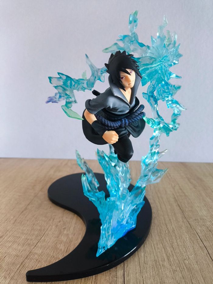 Naruto Figuarts Zero Sasuke Uchiha Bandai 21CM - photo numéro 8