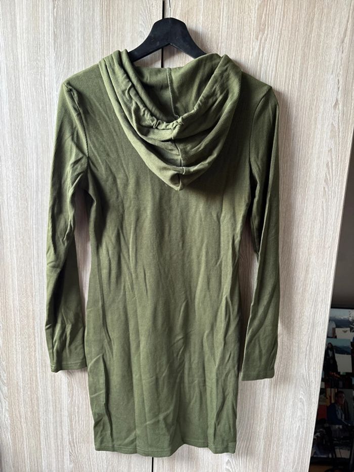 Robe avec capuche Shein - photo numéro 4