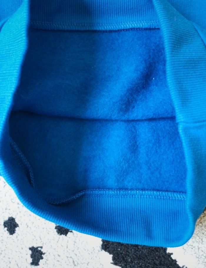 Sweat neuf - Taille 4 ans - photo numéro 3