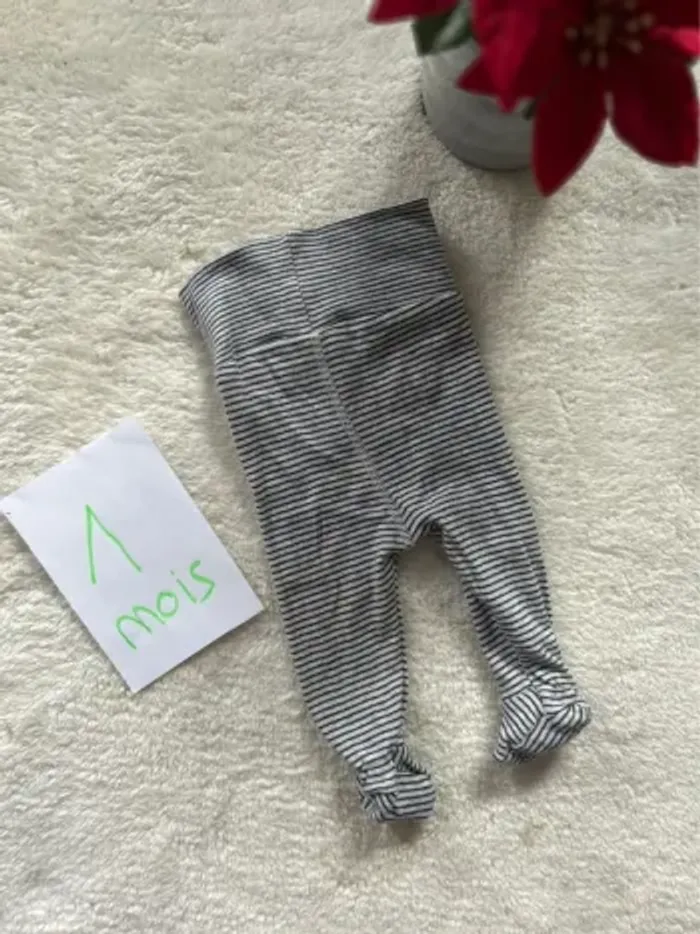 Pantalon ~ H&M ~ 1 mois - photo numéro 3