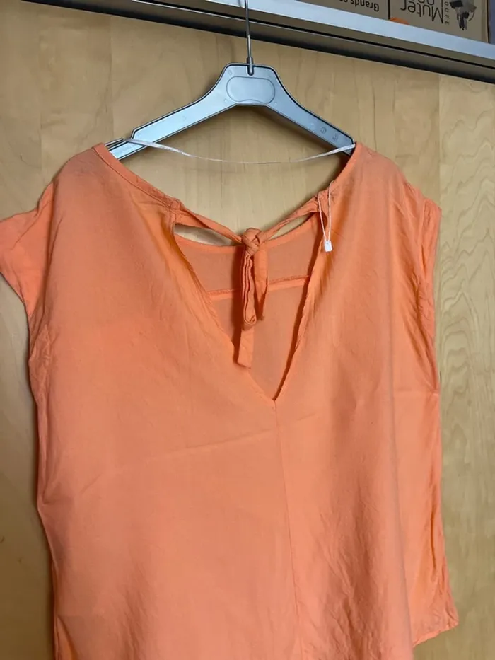 T-shirt orange taille m - photo numéro 3