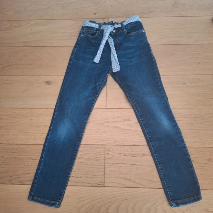 Pantalon jean ceinturé okaidi 9 ans skinny