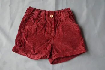 Short velours côtelé bordeaux Gémo fille 4 ans