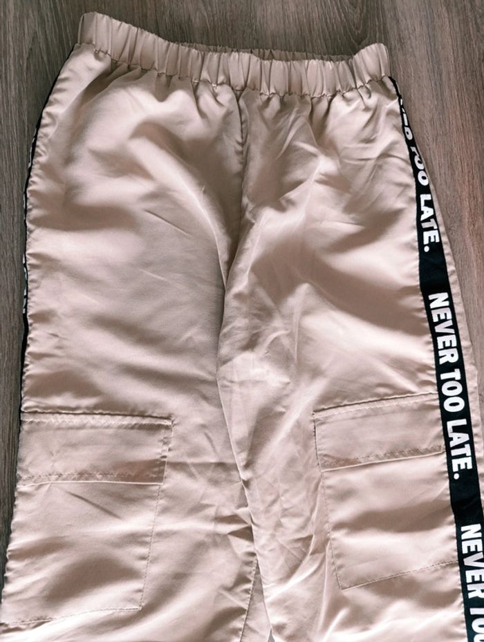 Pantalon cargo à larges poches Shein 12-13 ans - photo numéro 4