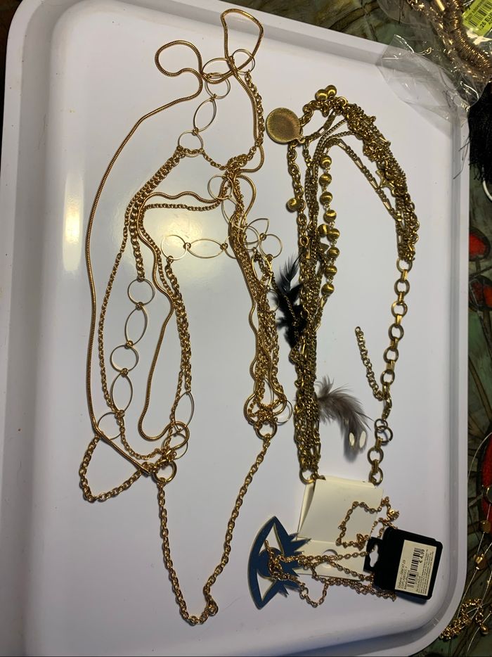 Gros lot bijoux couleur dorée ( lire descriptif) - photo numéro 9