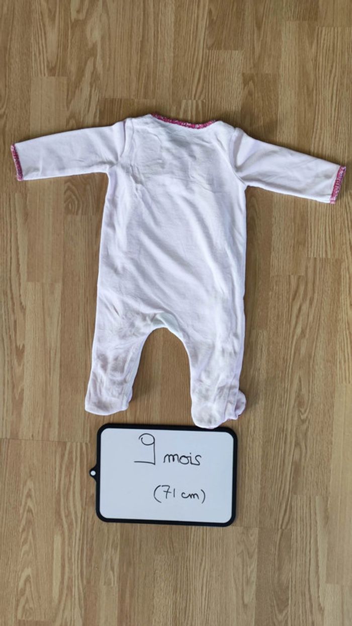 pyjama en velours taille 9 mois - photo numéro 2