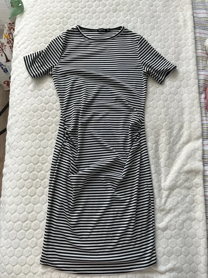 Robe de grossesse rayée