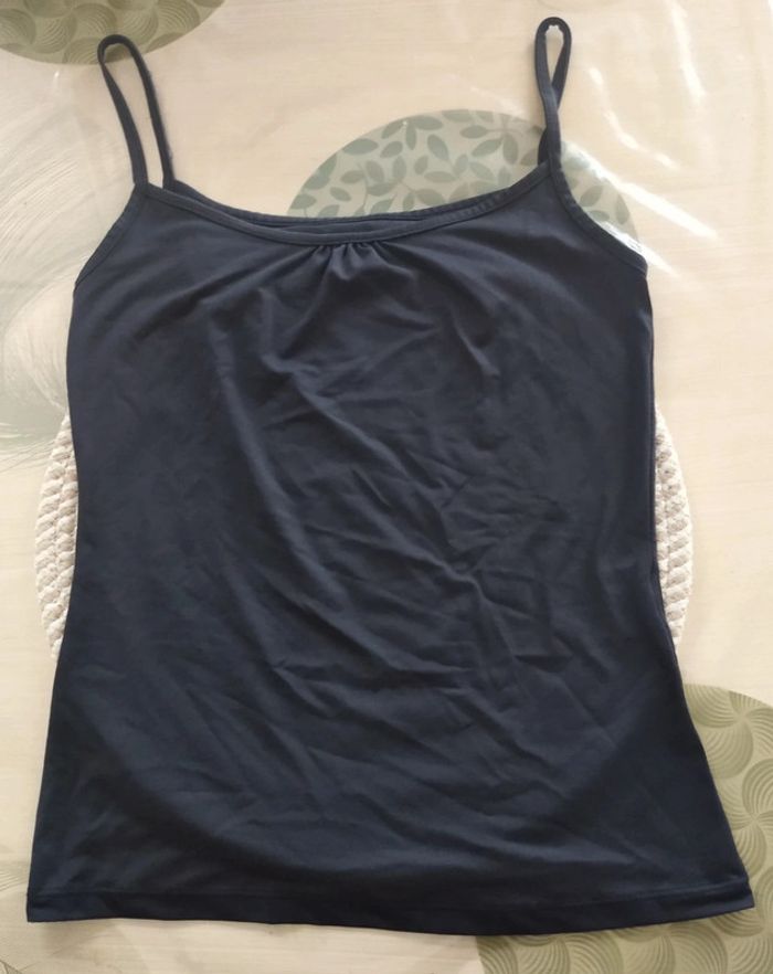 Débardeur noir taille 38