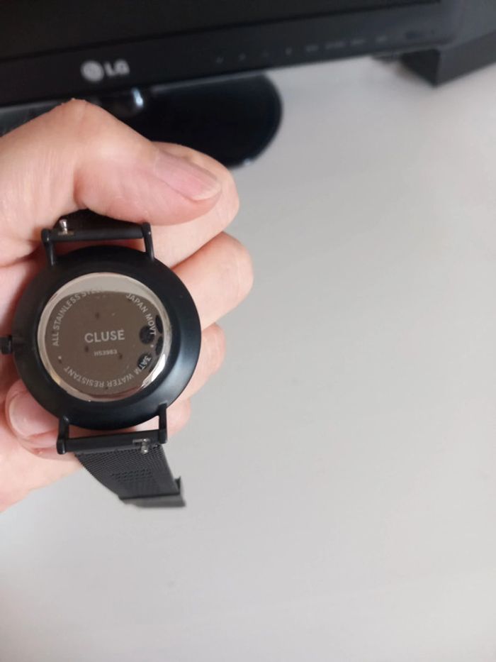 Montre cluse - photo numéro 4