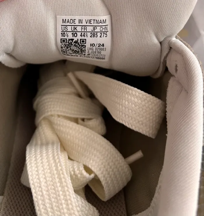 Baskets Adidas Campus 00s Taille 44 2/3 - photo numéro 12